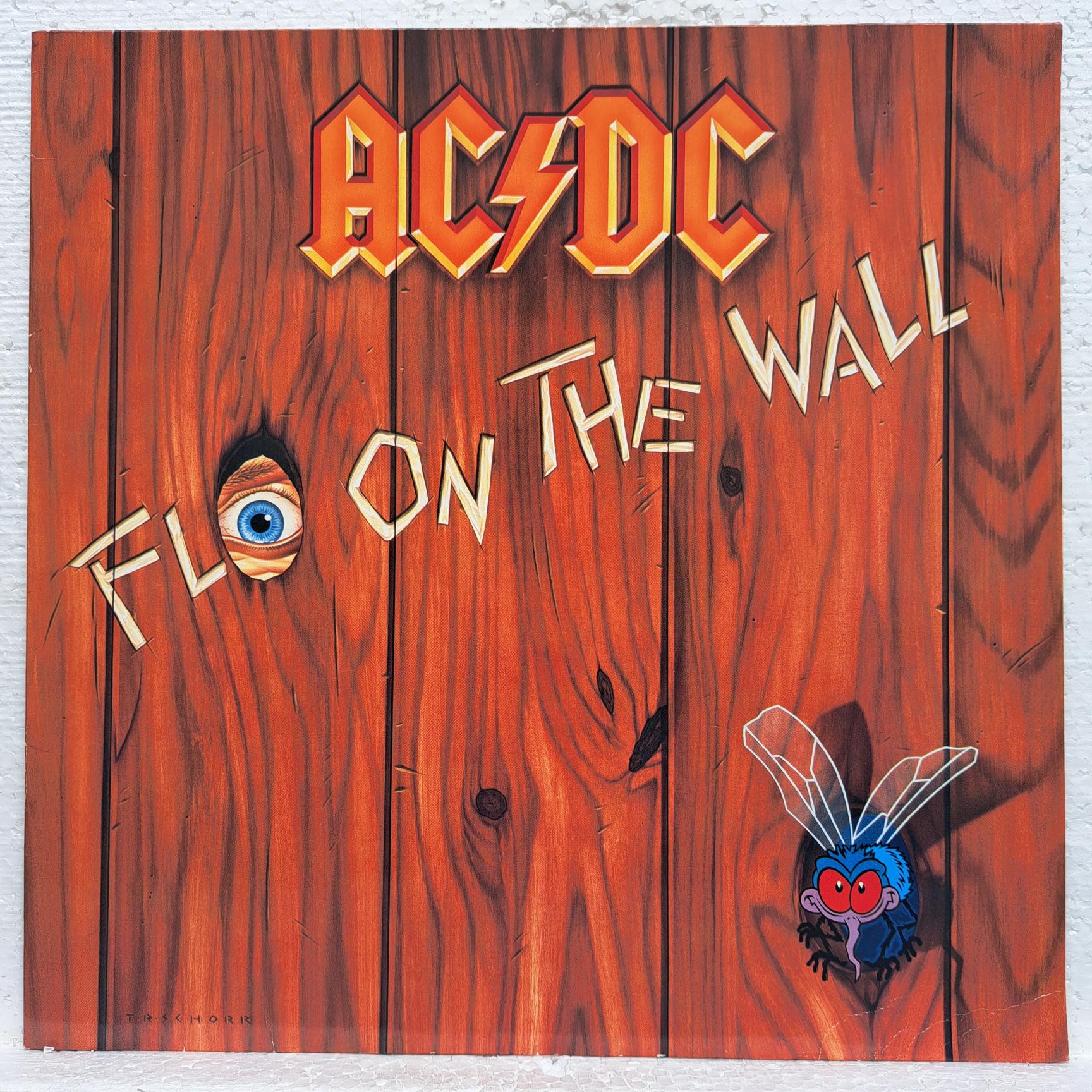 AC/DC – Fly On The Wall Disc VINIL LP VG+ (box5)