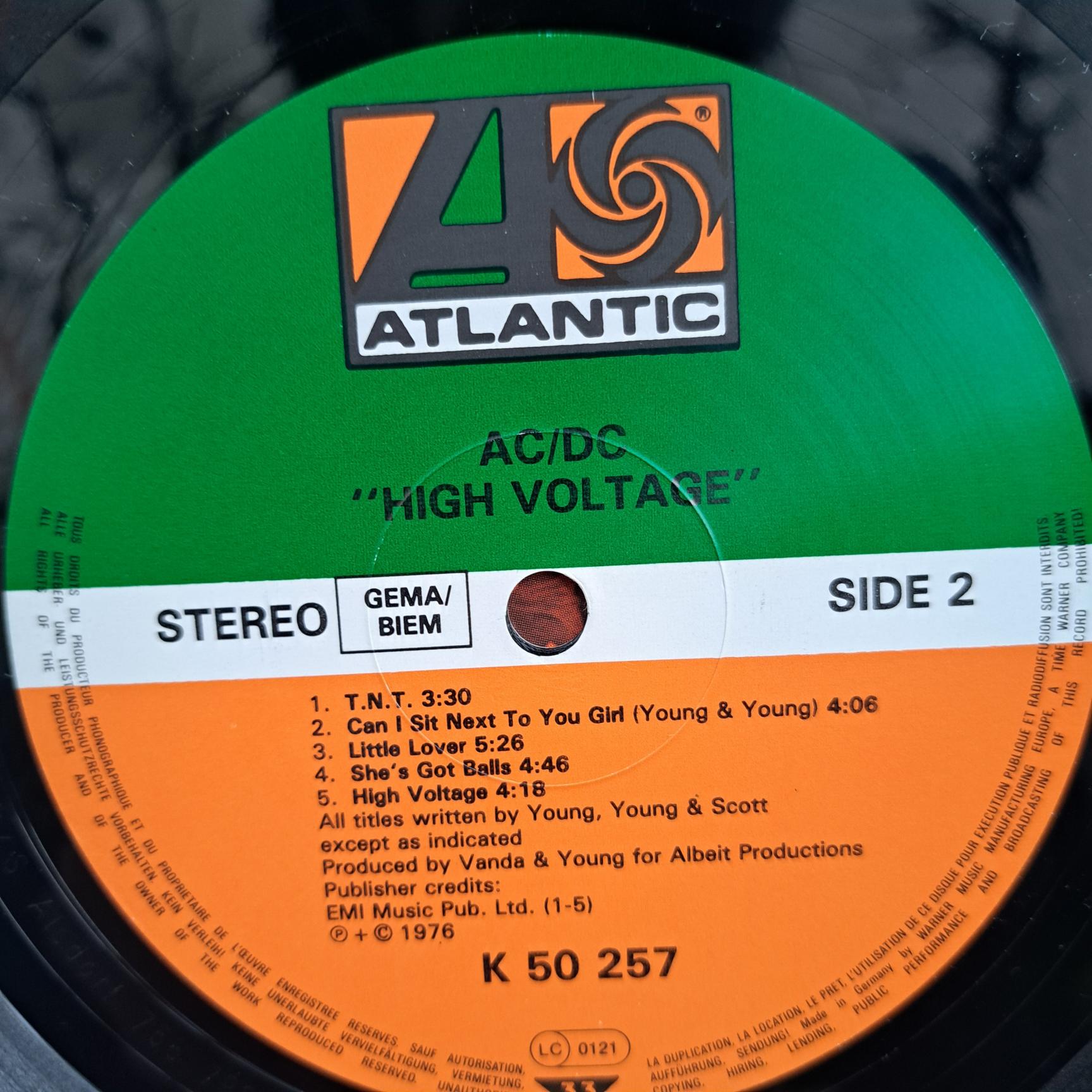 AC/DC – High Voltage Disc VINIL LP VG+ (box2) - imagine 2