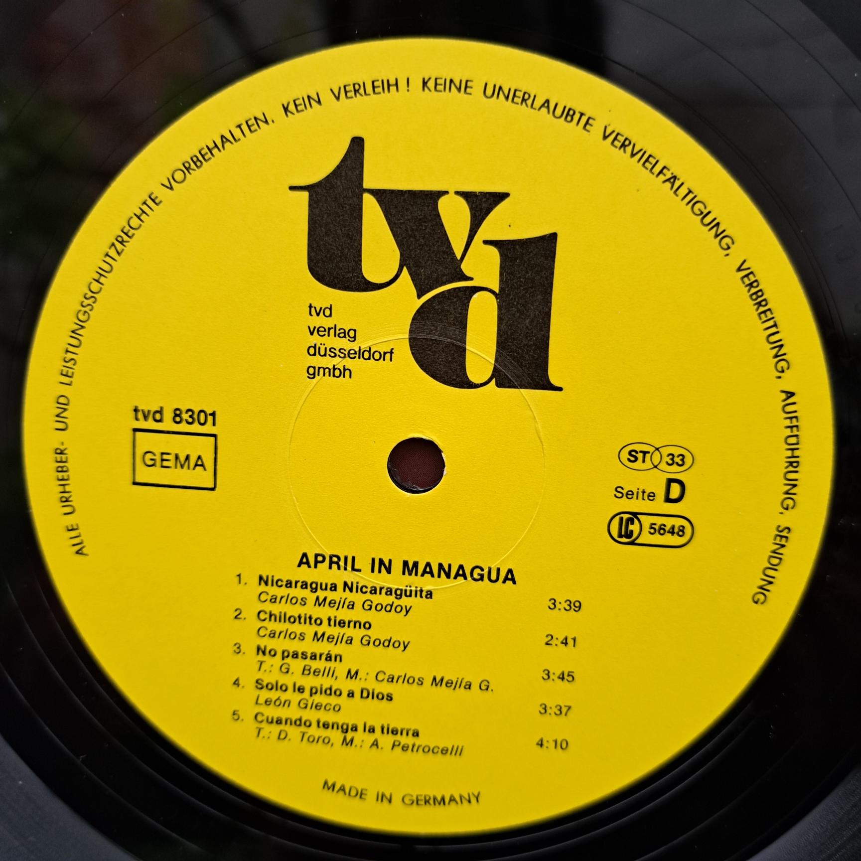 April In Managua – Disc VINIL LP VG+ (box6) - Luis Rico, Ali Primera, Chico Buarque, Mercedes Sosa, Silvio Rodríguez - imagine 2